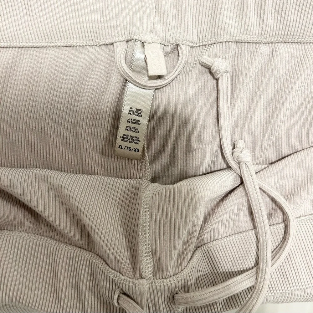 Skims Ribbed Lounge Shorts Cream Size Extra Large - Picture 4 of 6